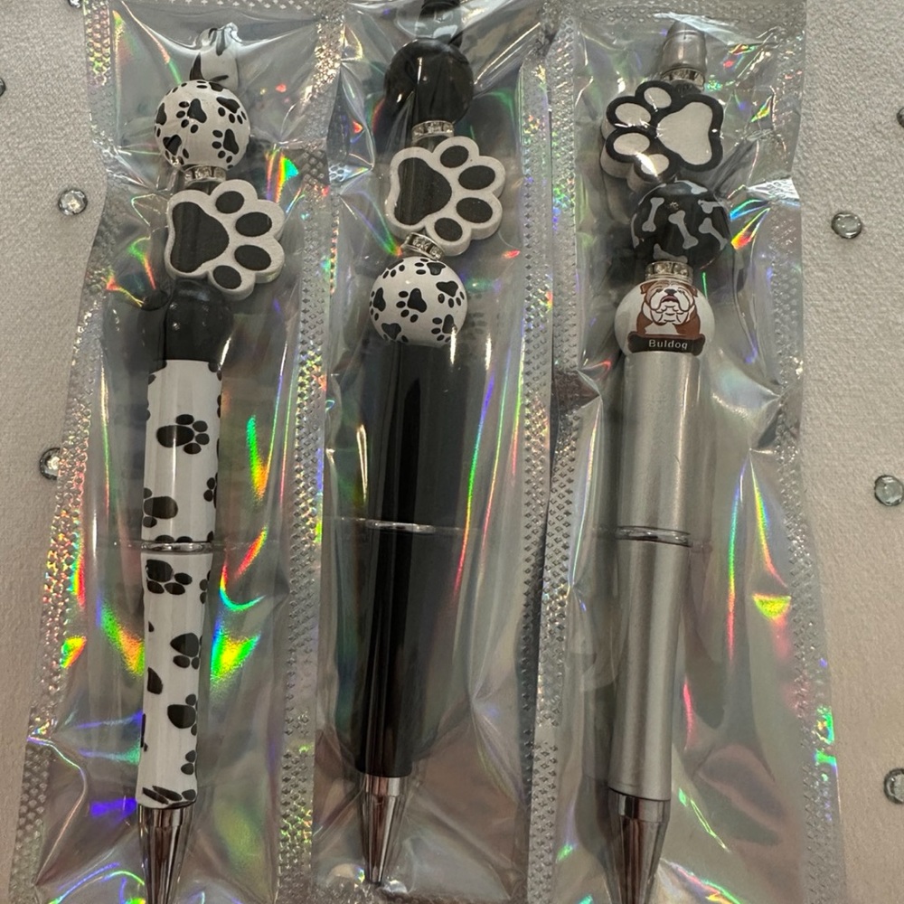 Set of 3 dog pens! Handcrafted by Jenn🖊️